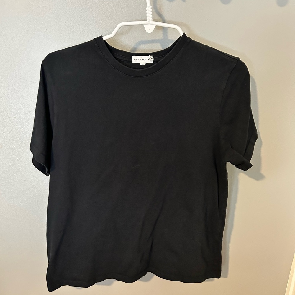 Good American Black Crew Neck T-Shirt